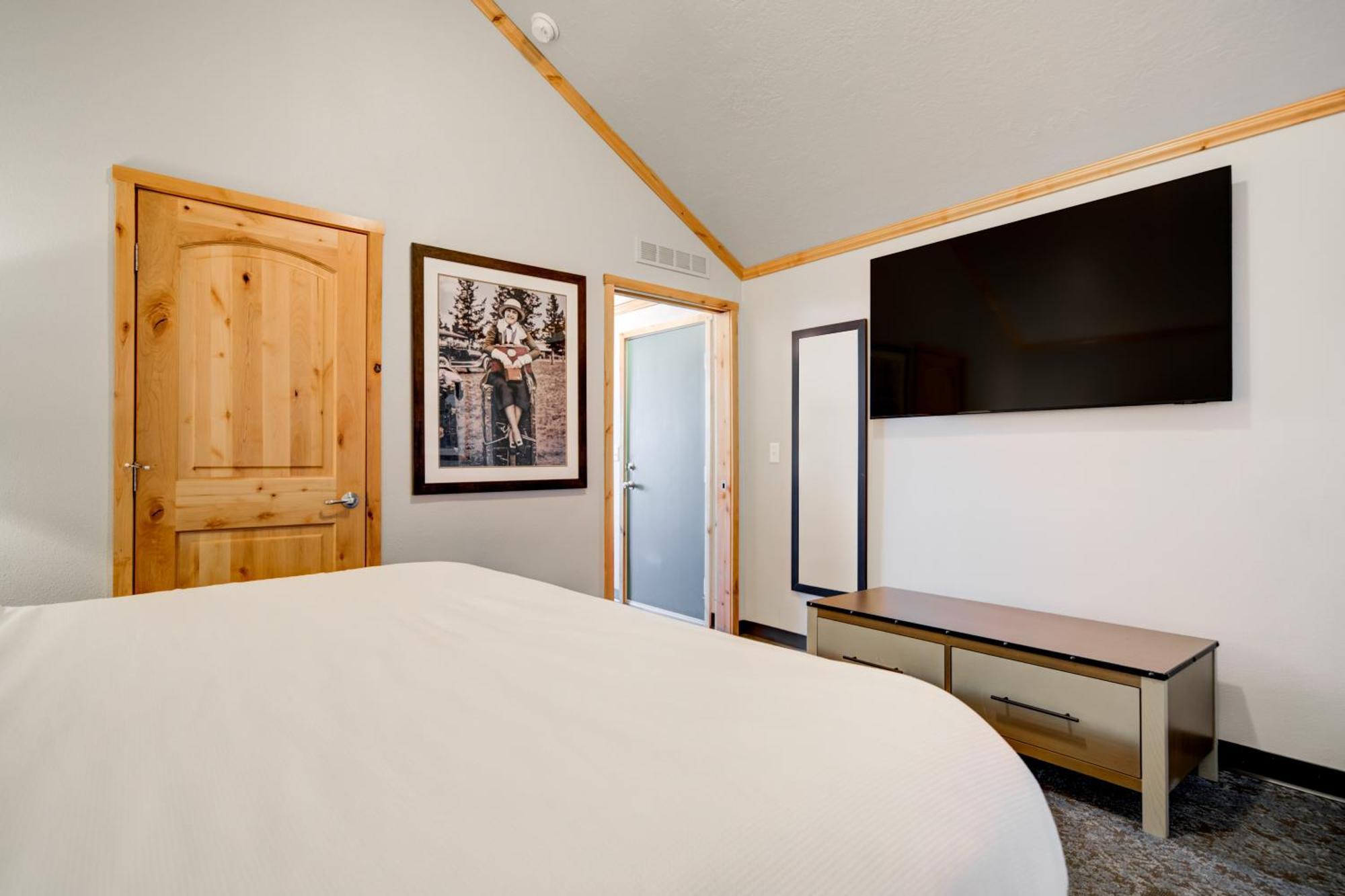 Explorer Cabins At Yellowstone Вест-Йеллоустоун Екстер'єр фото