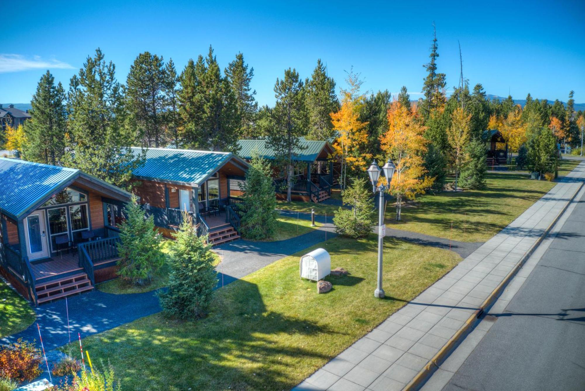Explorer Cabins At Yellowstone Вест-Йеллоустоун Екстер'єр фото