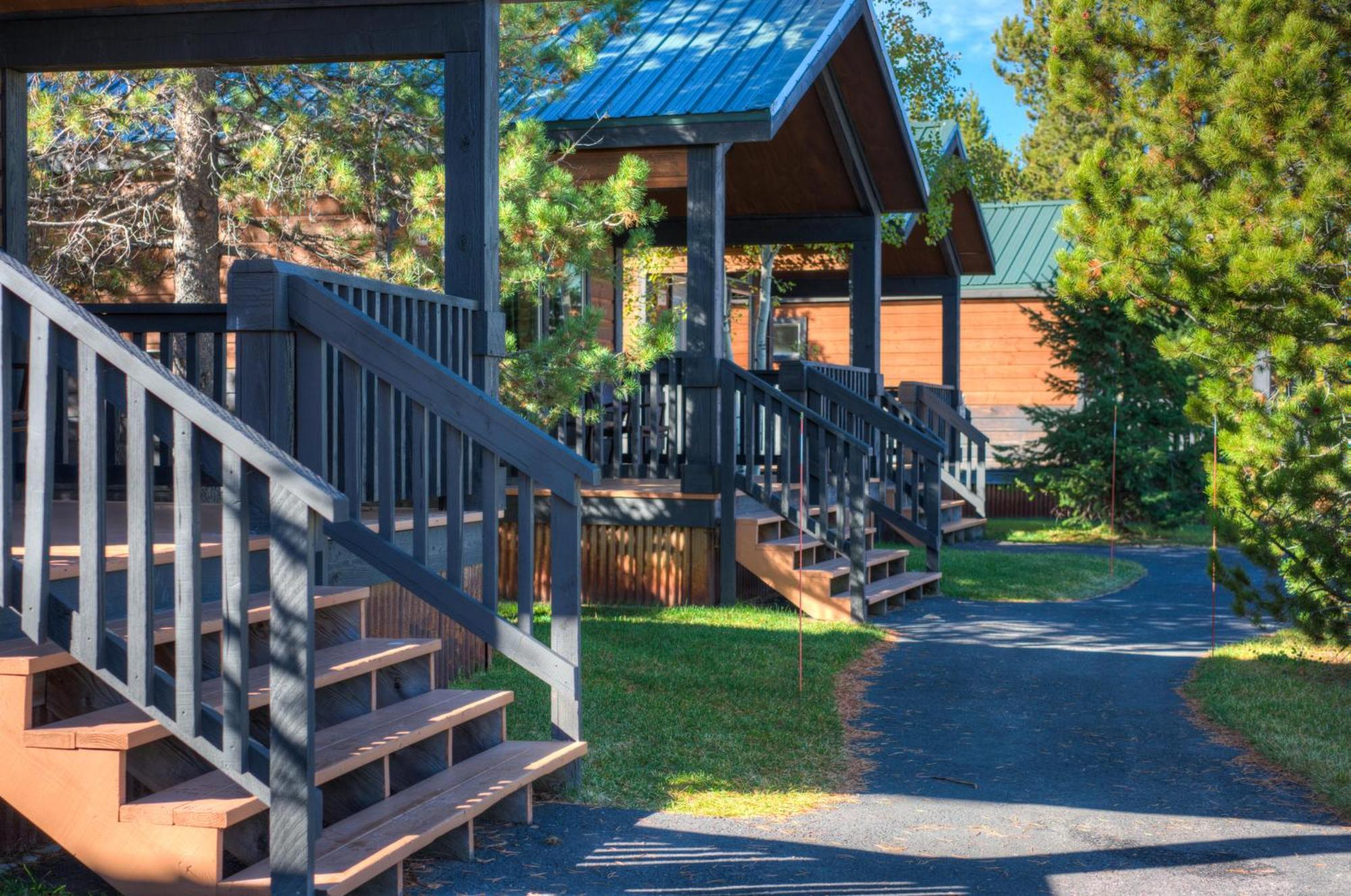 Explorer Cabins At Yellowstone Вест-Йеллоустоун Екстер'єр фото